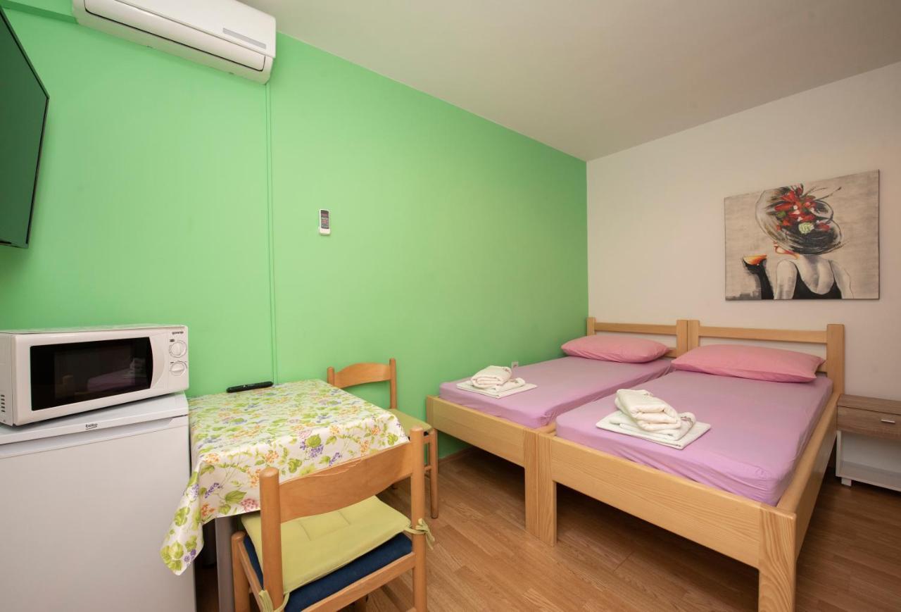 Gostinjska kuća Studios Lavender
