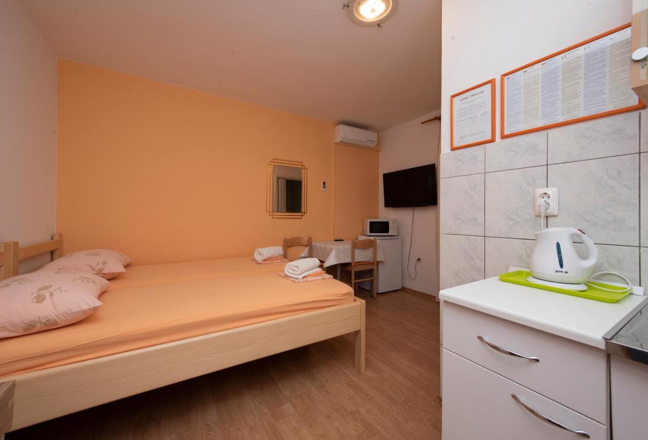 Gostinjska kuća Studios Lavender